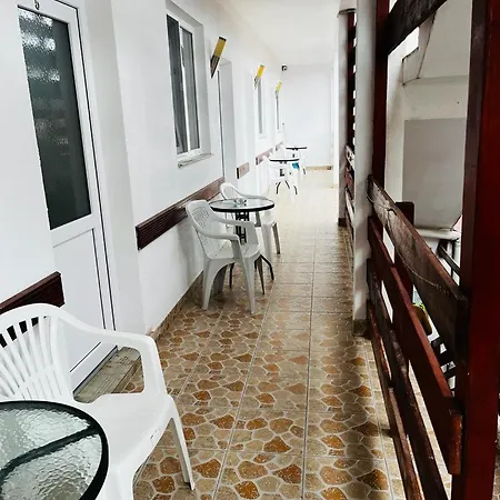 Casa Andrei Guest house *
